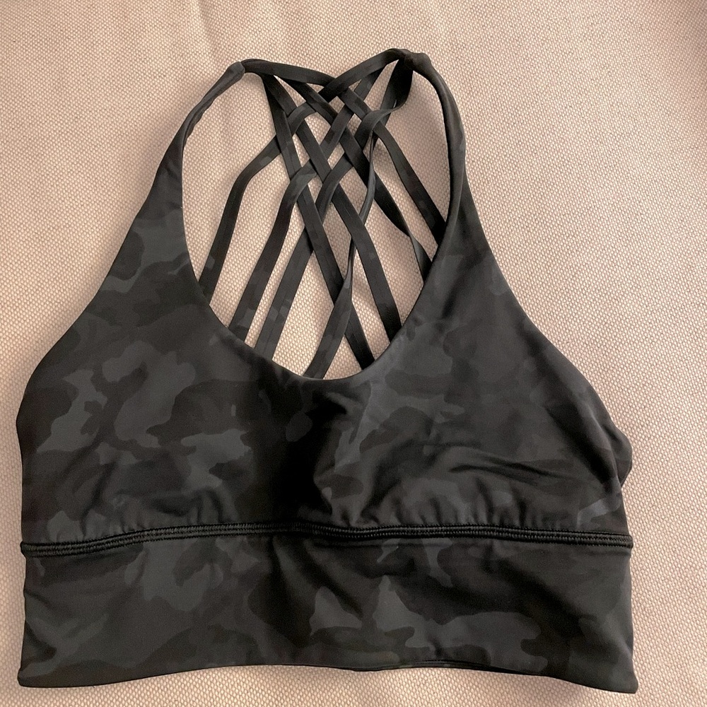 Lululemon sports bra
